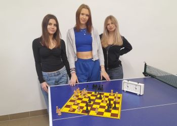 Powiększ zdjęcie: szachy 2